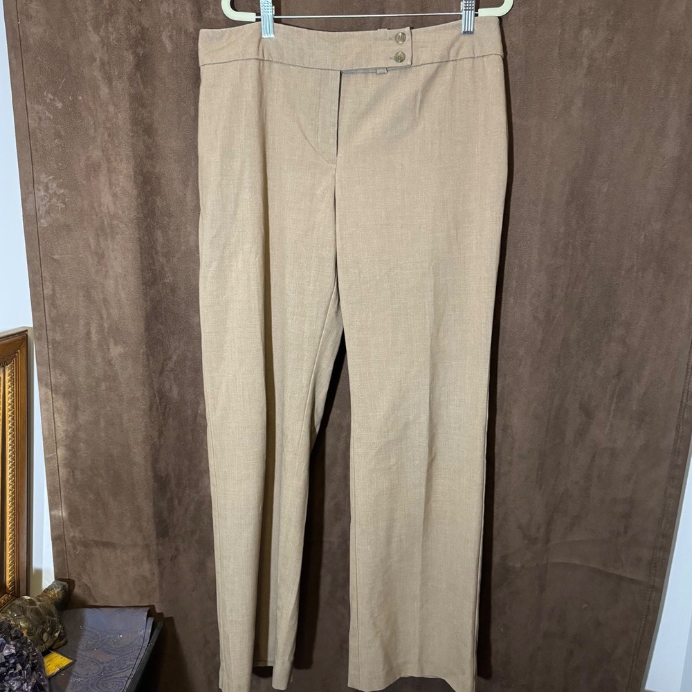 Vintage Sag Harbor Stretch Women's Khaki Straight Leg Dress Pants Size 14